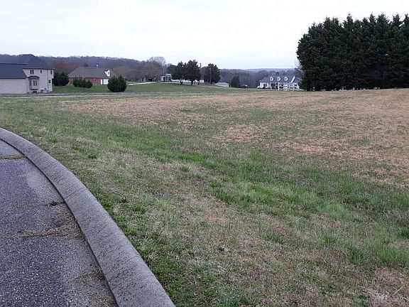Lot  52