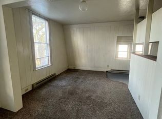 1237 Ferry St #4, Eugene, OR 97401