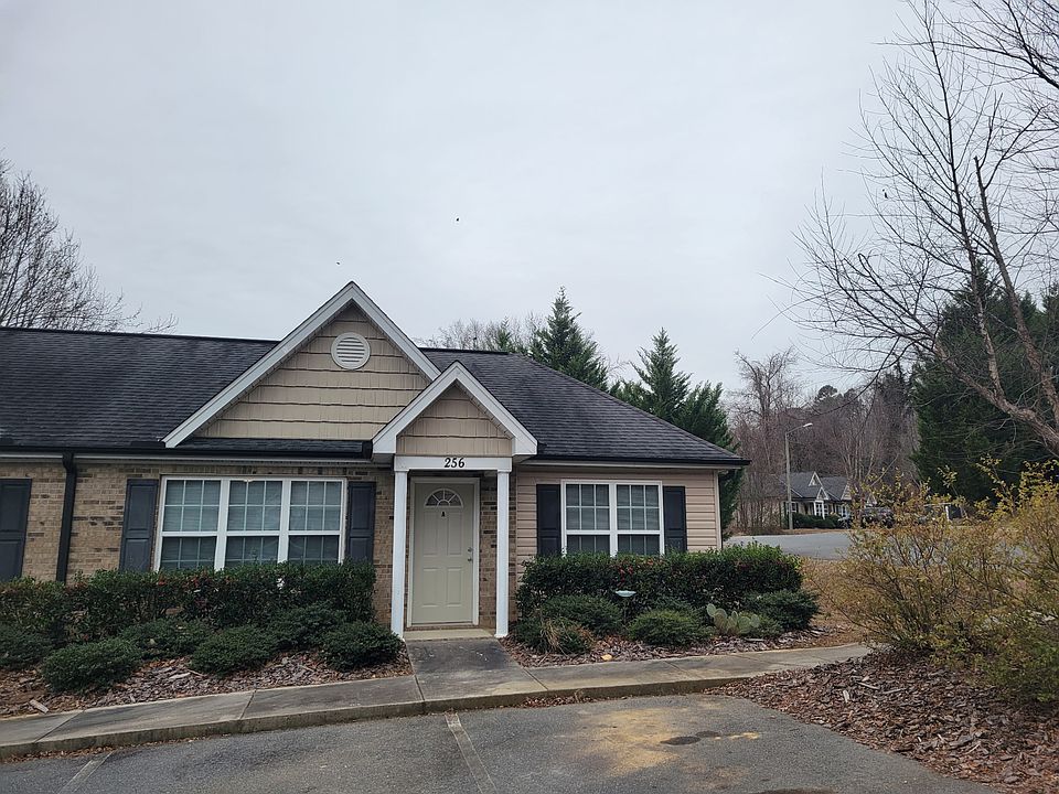 1st image of 256 Crowne Park Ave #A