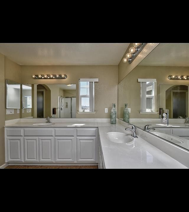1st image of 1636 Blue Beaver Way