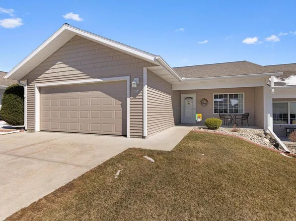 454 Simon DRIVE, Hartford, WI 53027