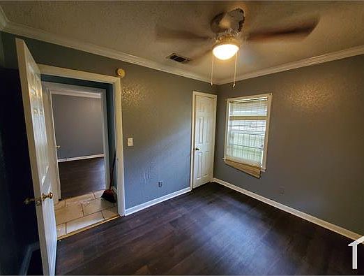 2nd image of 4143 Marston Ave