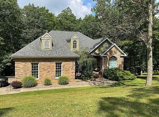 109 Hickory Ct, Daniels, WV 25832