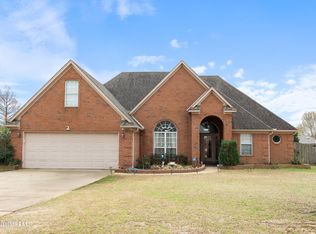 1405 Holly Springs Rd, Hernando, MS 38632