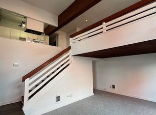 Renovated Queen Anne Apartment, Seattle, WA 98119