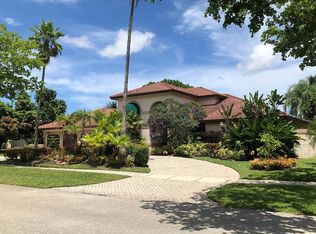 4452 Woodfield Blvd, Boca Raton, FL 33434