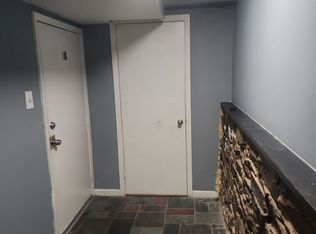 912 N Calvert St APT 1B, Baltimore, MD 21202