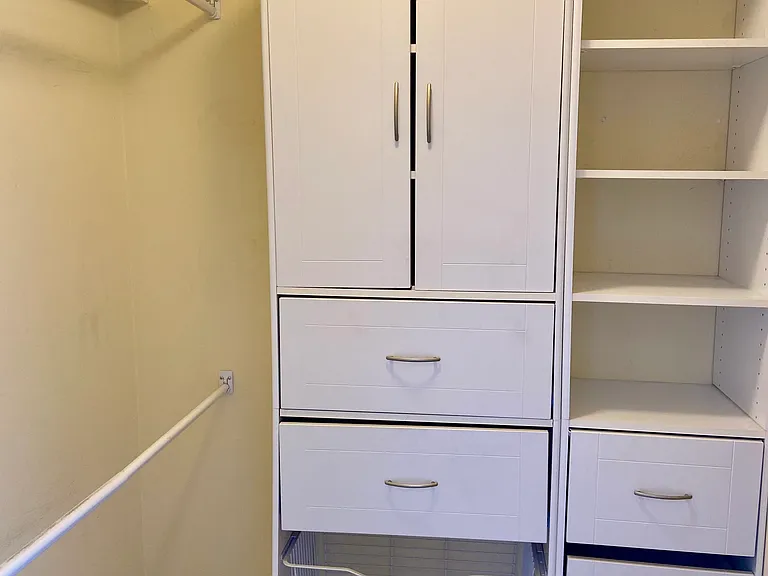 525 W Hawthorne Pl #2103 — Photo 18