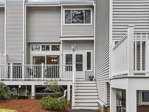 2nd image of 255 North Rd Unit 90