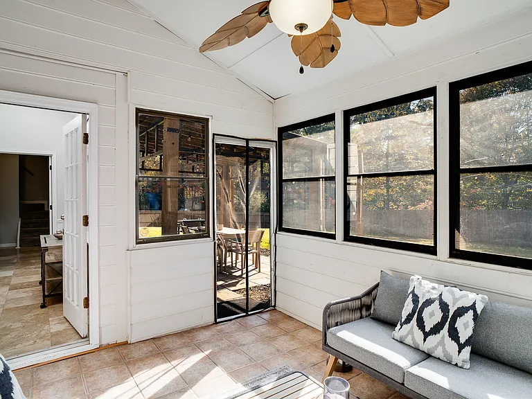 Wax Wing Ct NW — Photo 31