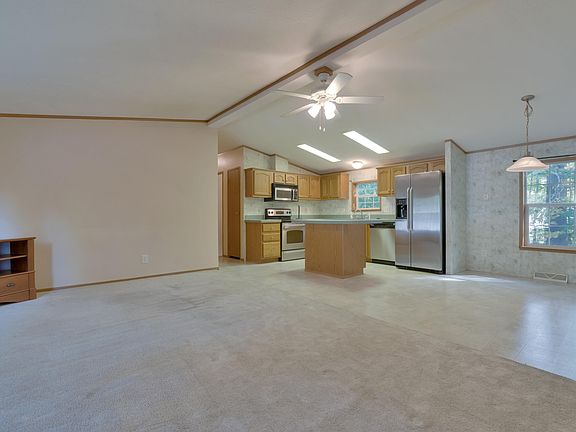 4th image of 10 Liberty Drive