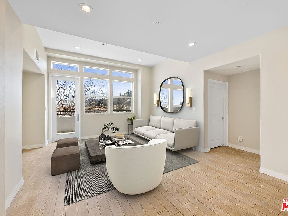 1st image of 7100 Playa Vista Dr APT 411