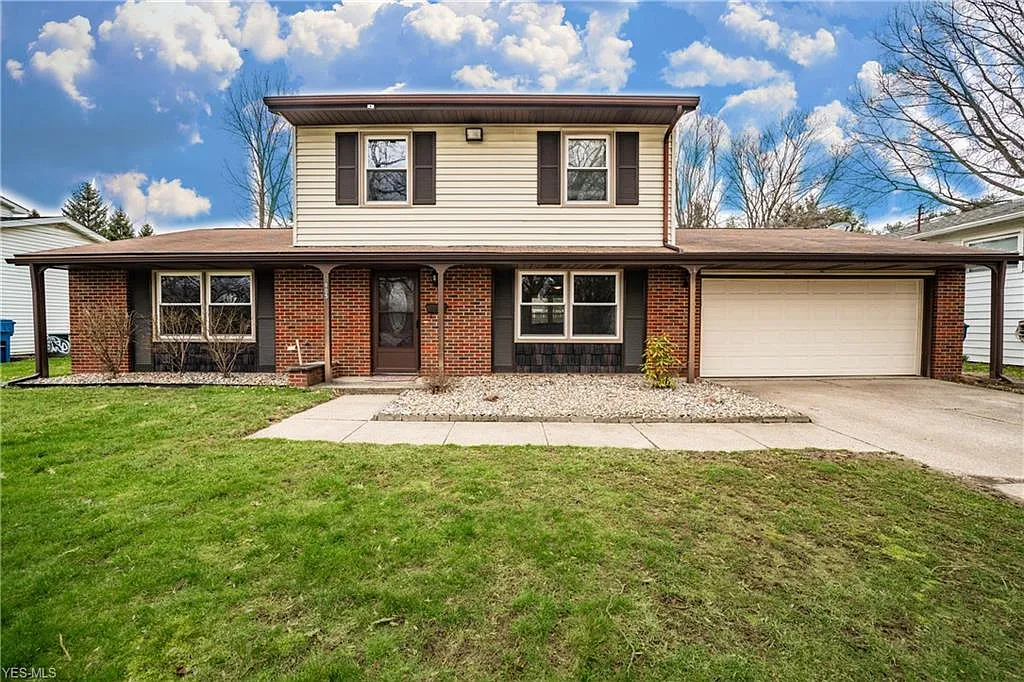 805 Green Forest Dr photo 1