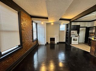 303 Peebles St APT 1, Pittsburgh, PA 15221