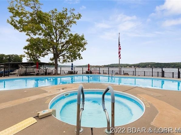 139 Barba Le Ln #2D, Lake Ozark, MO 65049