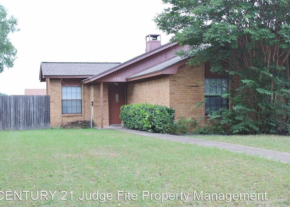 1st image of 1734 Carrington Dr