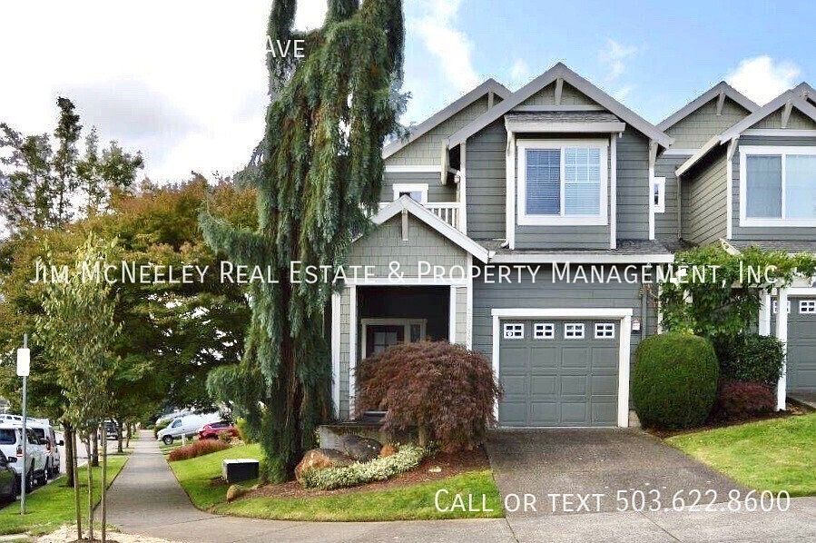 1st image of 20296 Hoodview Ave