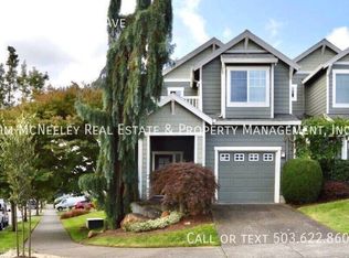 20296 Hoodview Ave, West Linn, OR 97068