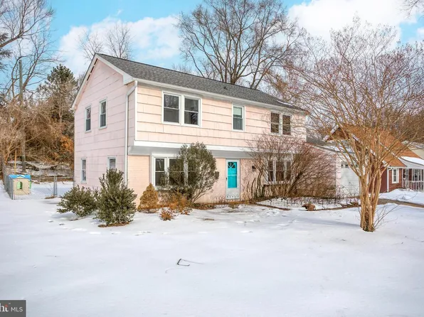 12804 Keswick Ln, Bowie, MD 20715