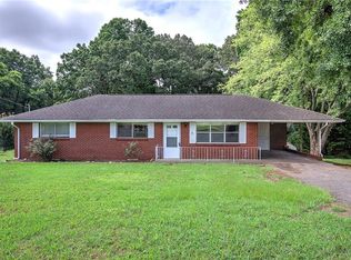8 Beechwood Dr, Cartersville, GA 30120