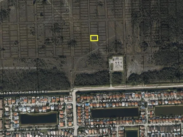 42nd Street Southwest Ct #160, Miami, FL 33185