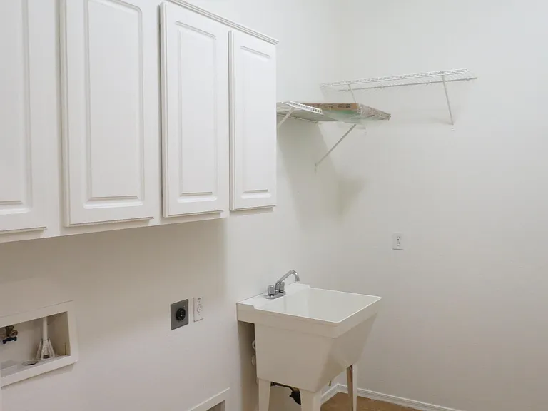 30899 N 125th Dr — Photo 28