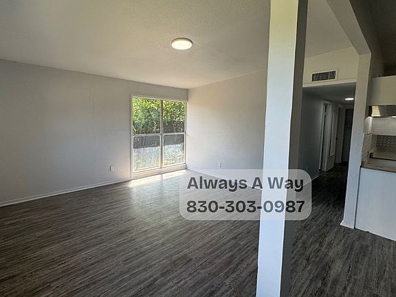 4th image of 1611 E Huisache Ave