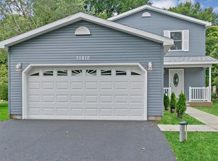 37582 N Amber Way #21, Lake Villa, IL 60046