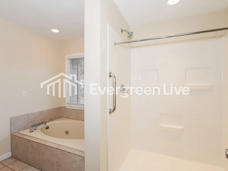 131 Driftwood Cir — Photo 11