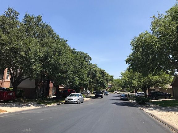 4th image of 6515 Pecan Acres Dr