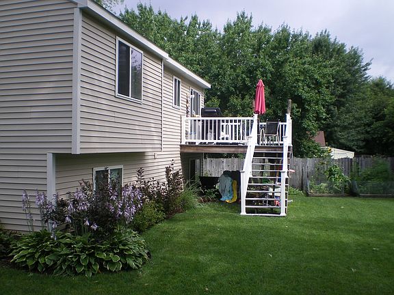 2nd image of 3124 Boyes Ave NE