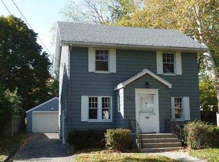 608 S Grinnell St, Jackson, MI 49203