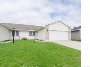 1411 Cobblestone Way, Champaign, IL 61822