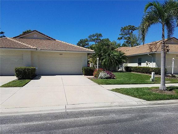3rd image of 105 Auburn Woods Cir