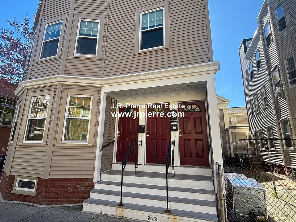 266 Washington St #2