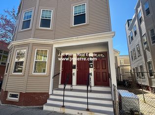 266 Washington St #2, Cambridge, MA 02139