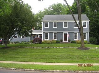 24 Appletree Ln, Basking Ridge, NJ 07920