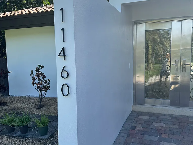 11460 SW 1st Ct — Photo 28