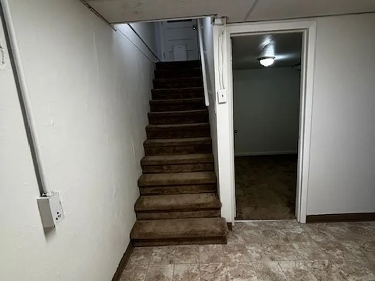 147 Lummis Ct — Photo 17
