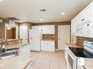 2544 NW 19th Pl, Cape Coral, FL 33993