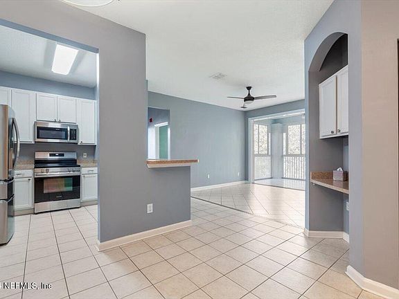 4th image of 8601 BEACH Boulevard #723