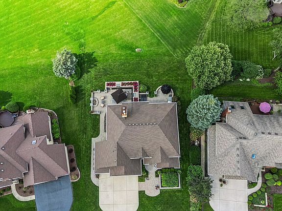 5th image of 2267 Glouceston Ln