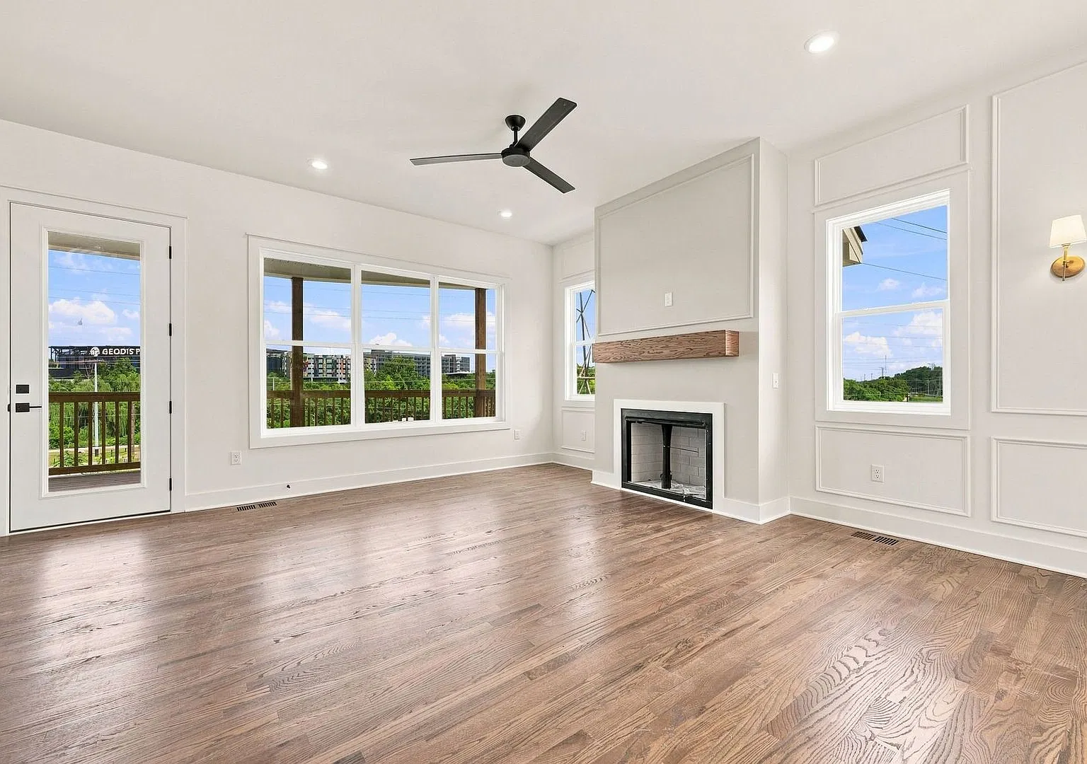4 Bed 4.5 Bath Home with Stunning Views of Geodis Park | 2026 New Build! — Photo 2