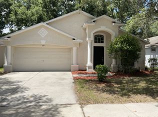 633 Somerstone Dr, Valrico, FL 33594