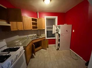 917 Mace Ave APT 2B, Bronx, NY 10469