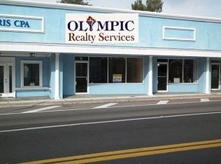 15 N Pinellas Ave, Tarpon Springs, FL 34689