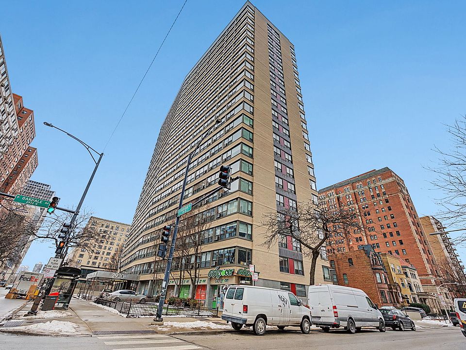 1st image of 2930 N Sheridan Rd APT 903