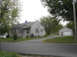 804 W Lake Rd W, Scottsburg, IN 47170