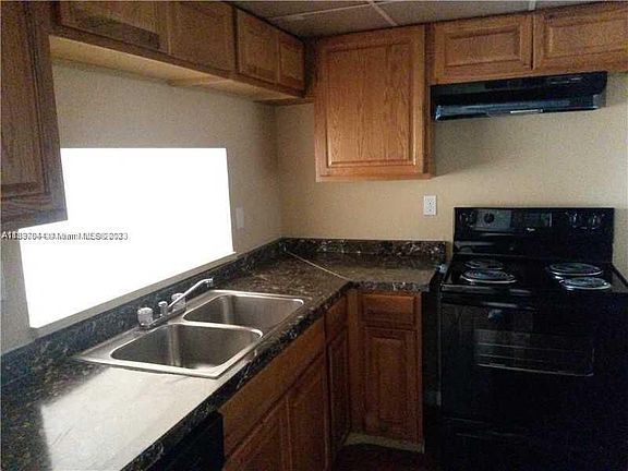 3rd image of 492 NW 165th St #C512