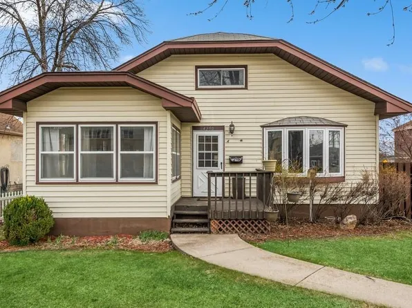 4250 W Broadway Ave, Robbinsdale, MN 55422